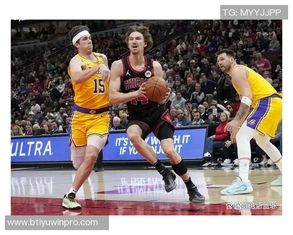 东契奇自豪分享比赛表现强调低失误率全队配合默契展现实力 东契奇自豪分享比赛表现强调低失误率全队配合默契展现实力